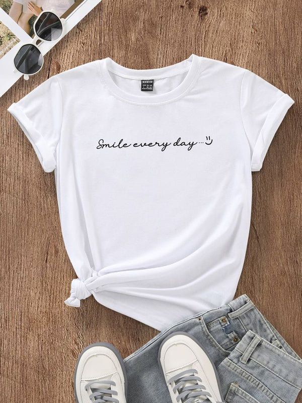 Camiseta Básica Smile Every Day