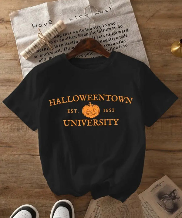 Camiseta Básica Halloweentown