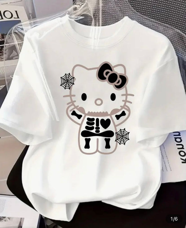 Camiseta Hellow Kitty Halloween