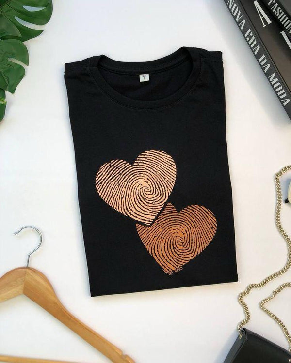 Camiseta Corazones