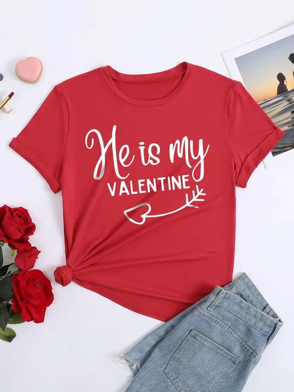 Camiseta Básica He is my Valentine